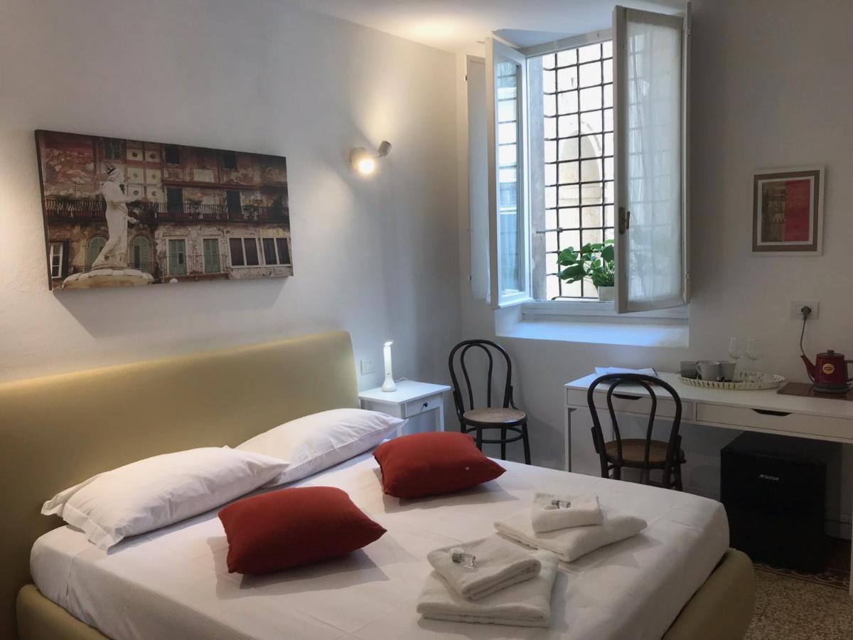 Palazzo Della Torre Room Верона Екстер'єр фото